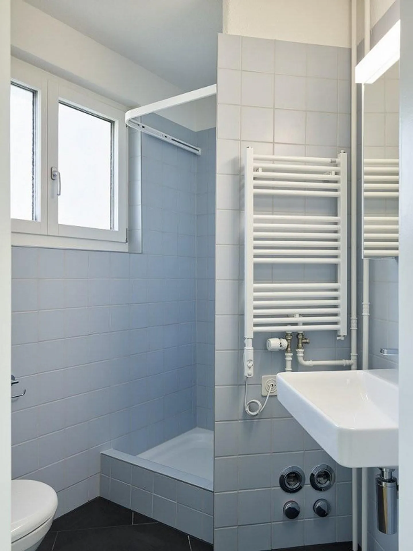 Komplett sanierte 3-Zimmer-Wohnung im Altbaustil - Photo 4 sur 6