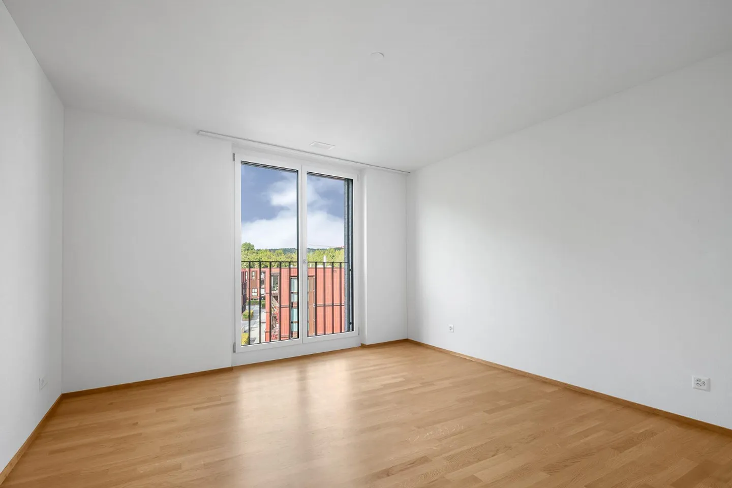 Your new home is waiting for you! In GUSS - Photo 6 of 8