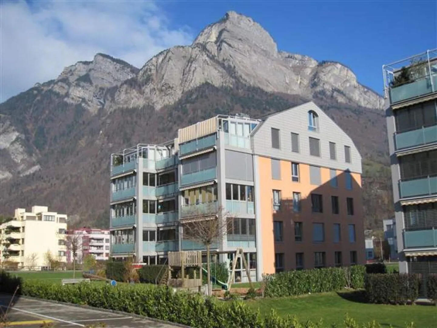 Zentral, sonnig & familienfreundlich  -  Attraktive 5.5-Zimmer Maisonette-Dachwohnung - Foto 13 von 13