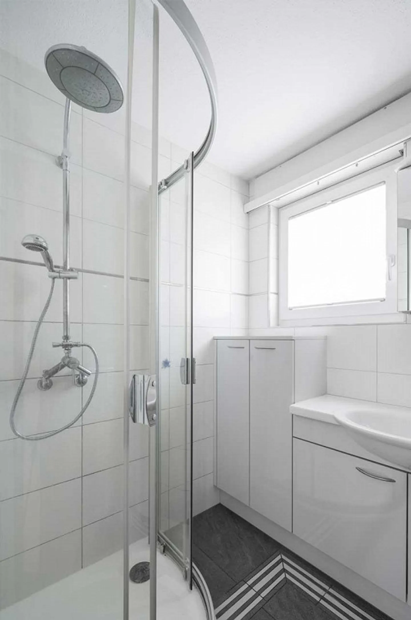 Single-family home with garden idyll - Photo 12 of 13