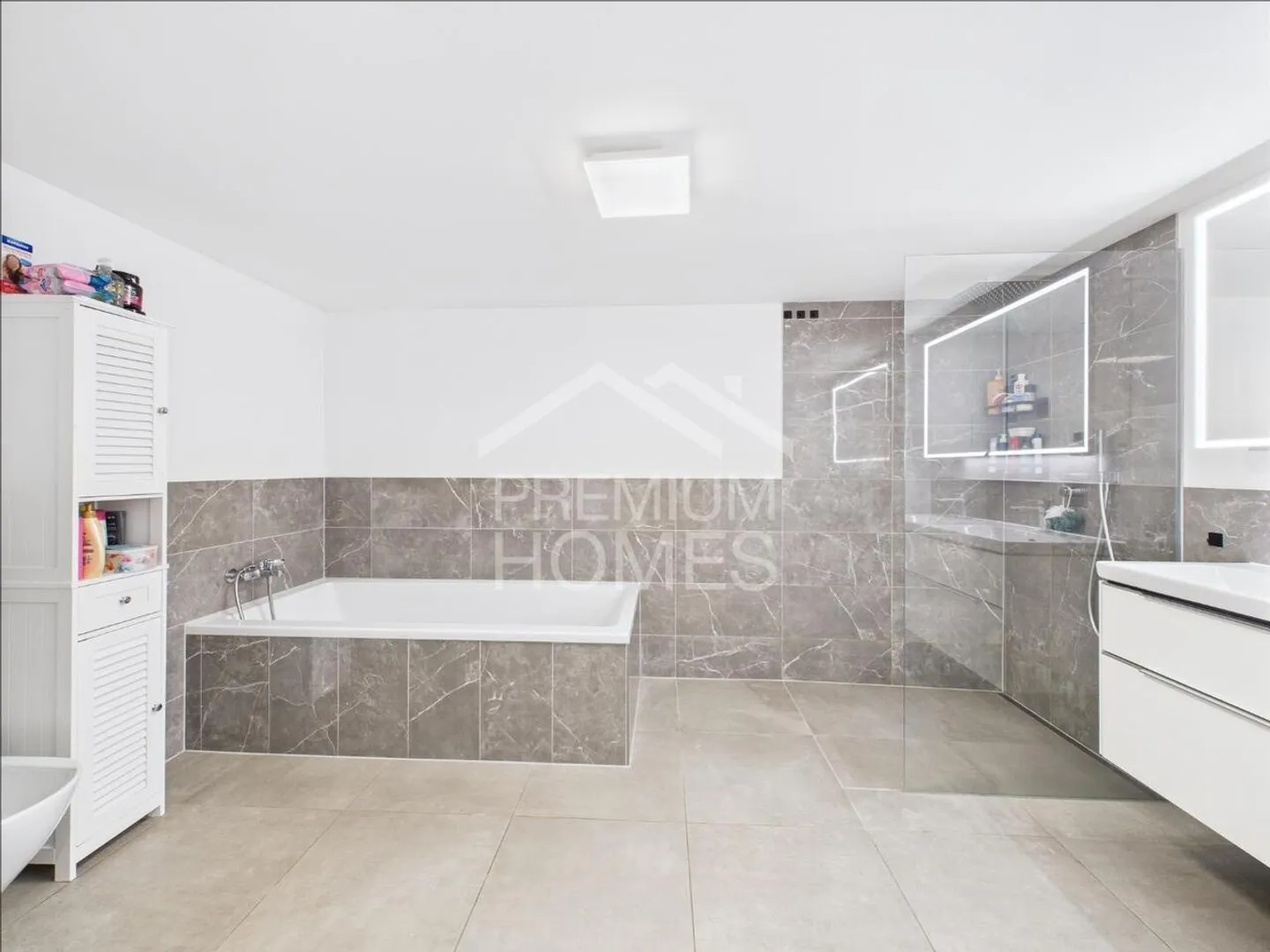 Pensa in grande - Casa unifamiliare con laboratorio, molto terreno e potenziale - Foto 7 di 9