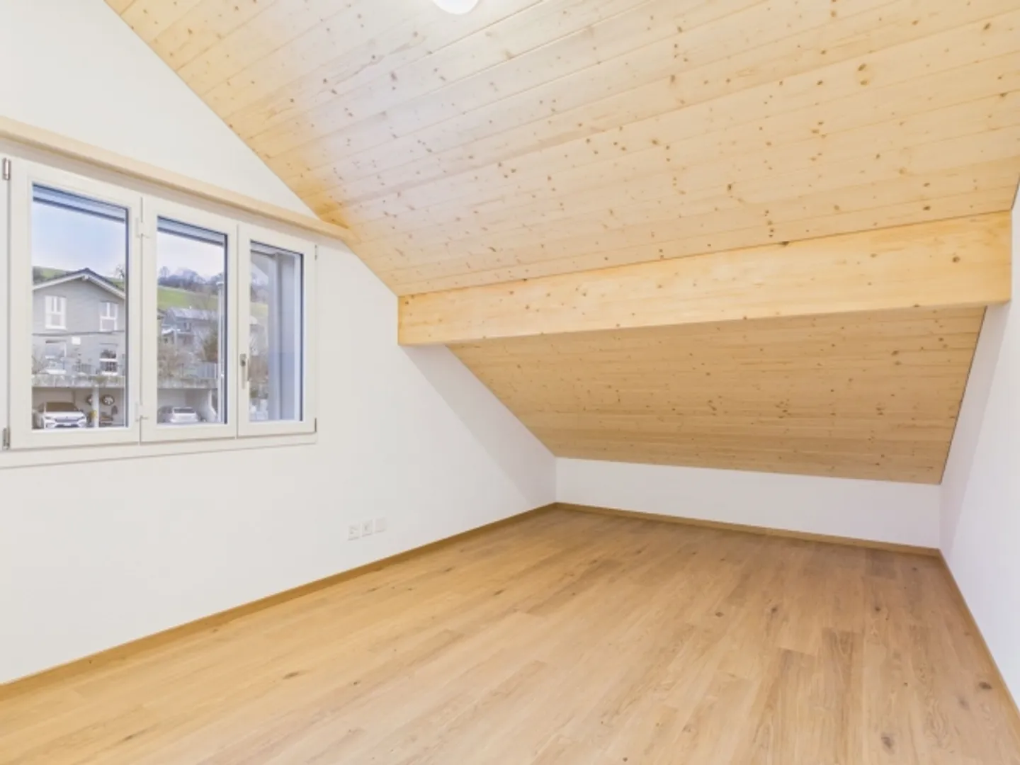 New 6-room apartment in Thurnen - Photo 11 of 13