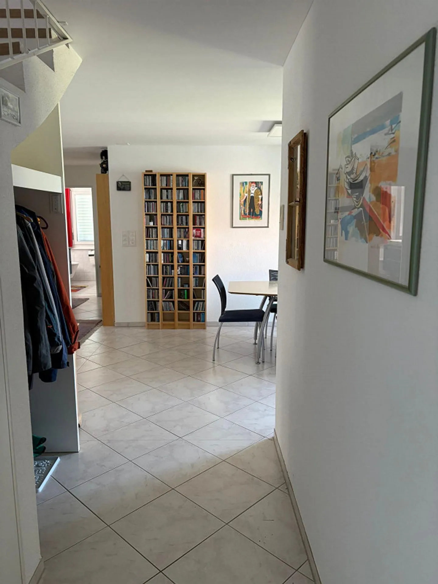 Well-maintained 5.5-room maisonette apartment with lake view - Photo 11 of 17