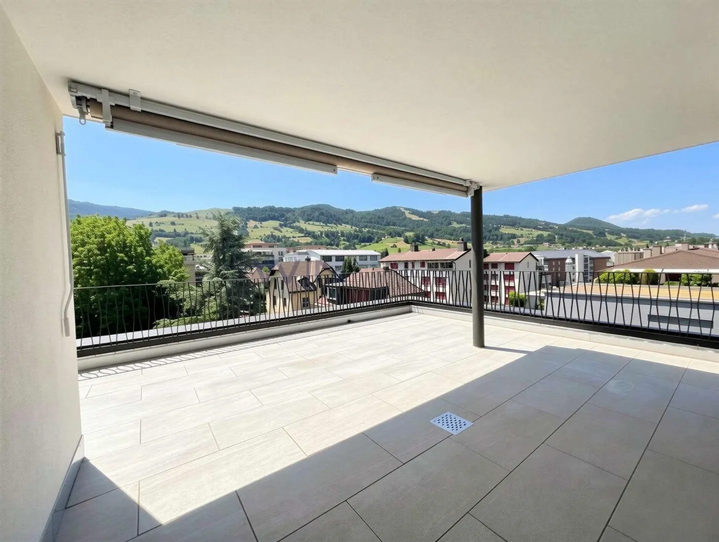 Appartamento Attico Moderno con Vista - Foto 1 di 7