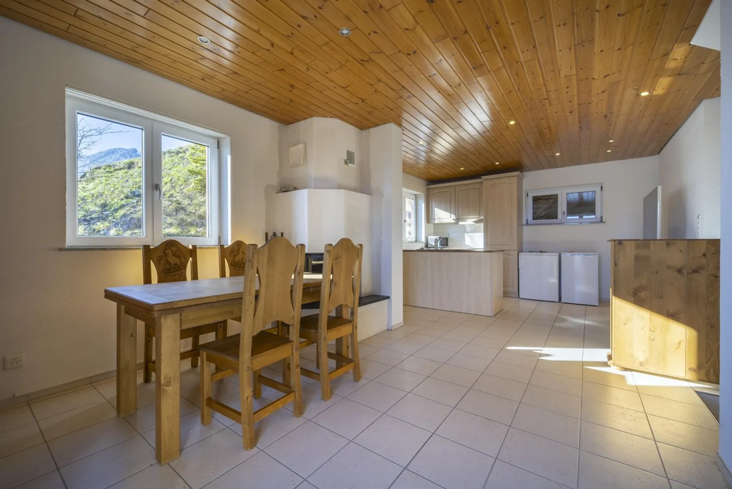 «WOHNUNG MIT GARAGE UND BALKON - PANORAMABLICK - EXKLUSIV» - Foto 4 von 10