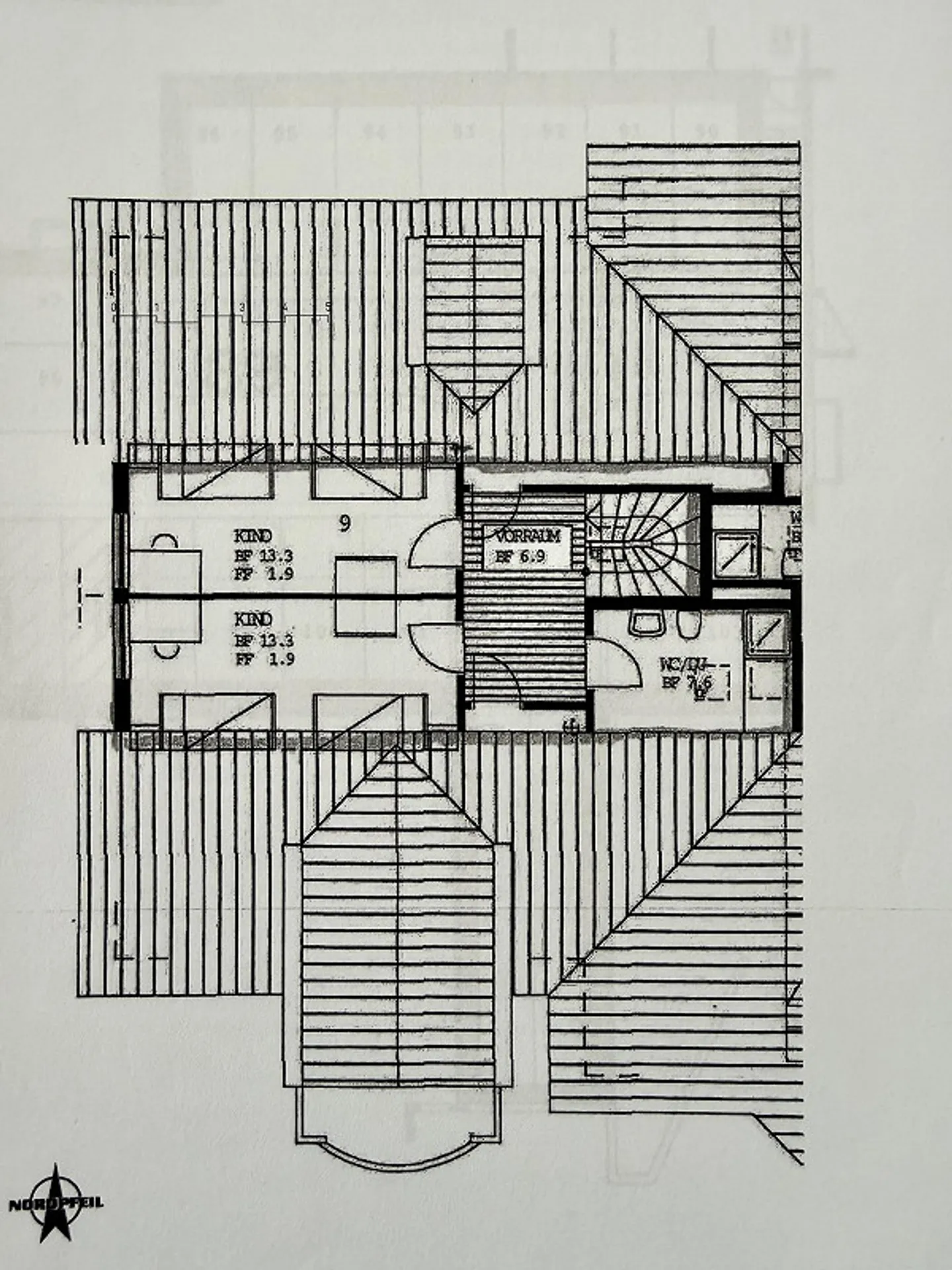 Well-maintained 5.5-room maisonette apartment with lake view - Photo 17 of 17