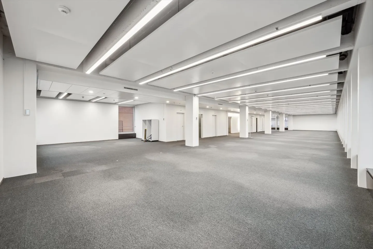Spazi per uffici moderni e innovativi in un edificio attraente - Foto 3 di 8