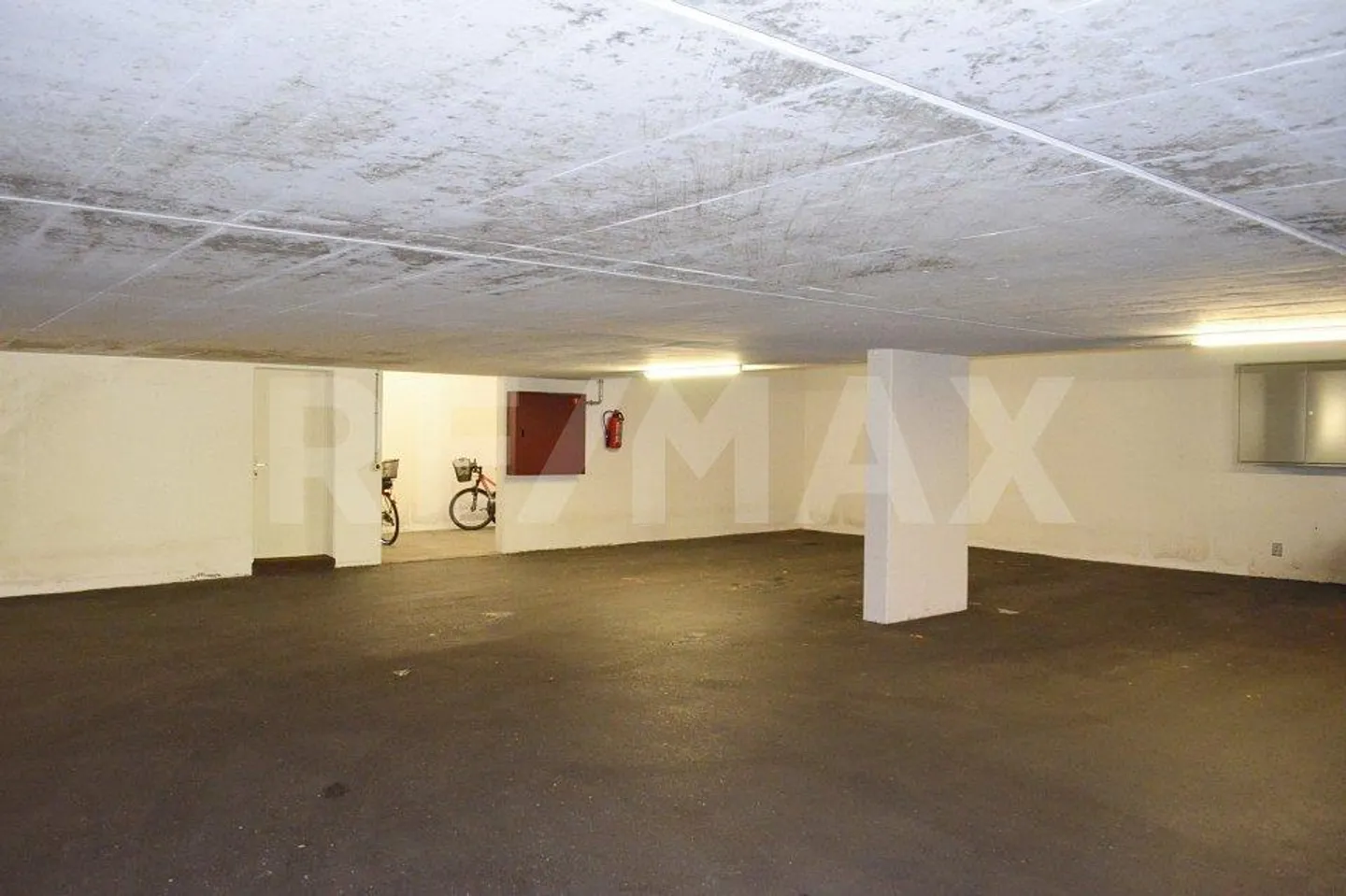 Ampia casa unifamiliare in posizione tranquilla in collina - Ideale per famiglie - Foto 12 di 13