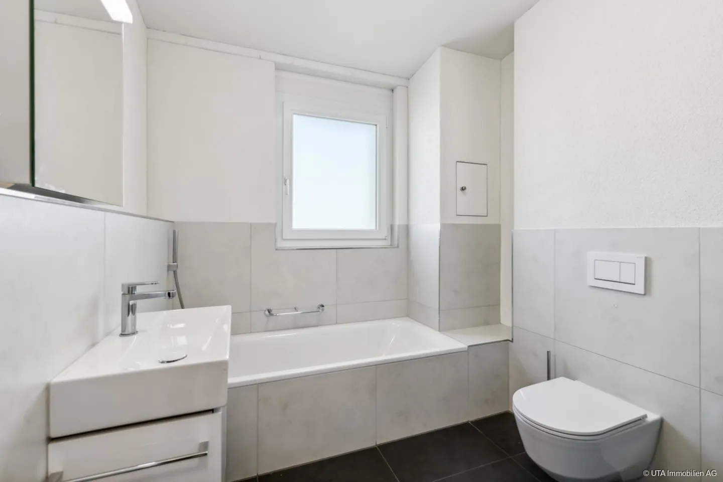 Exclusive Dream House in the Green - Photo 9 of 13