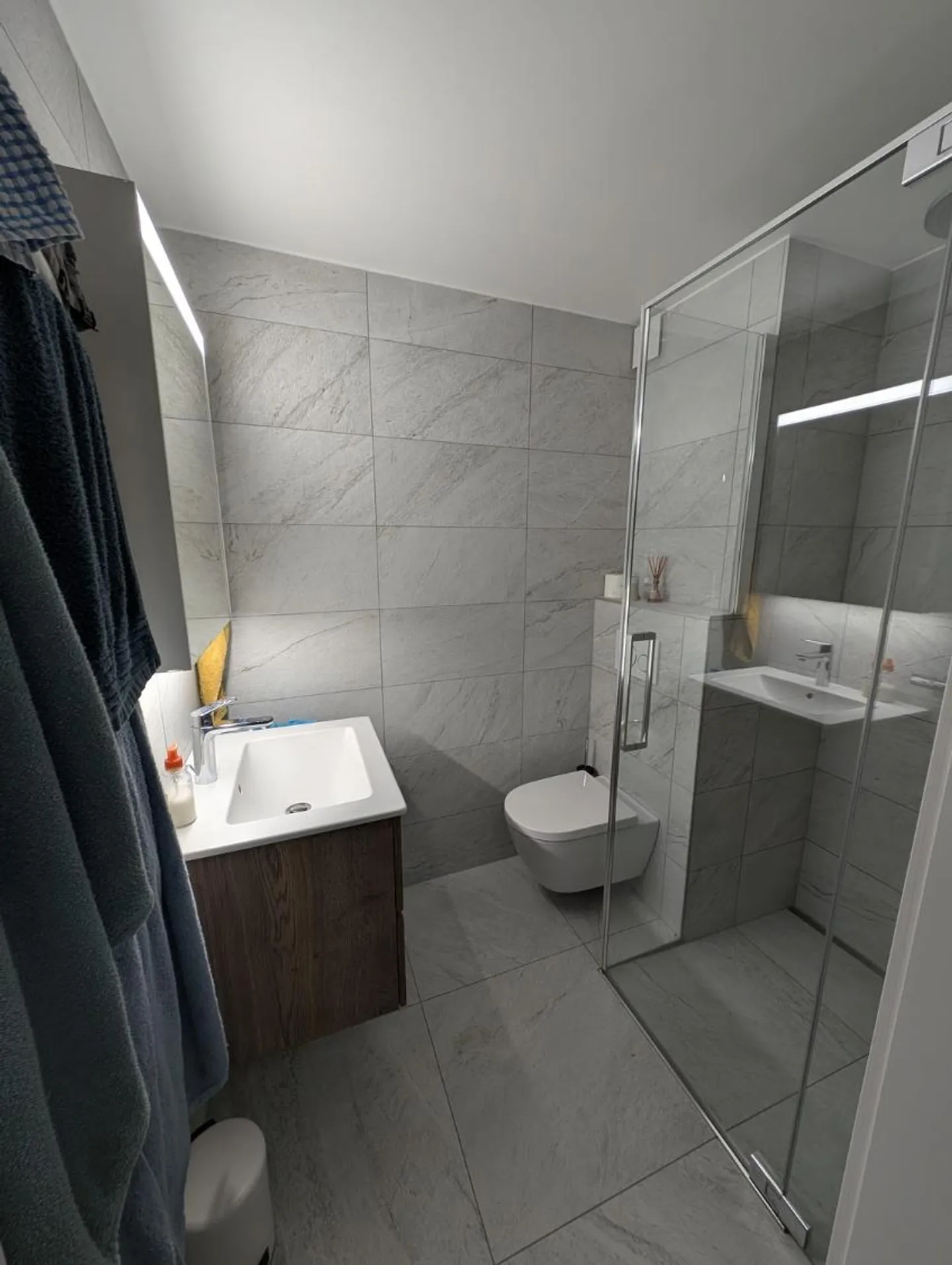 Wunderschöne 3,5-Zimmer-Wohnung in einem Chalet - Foto 13 von 13