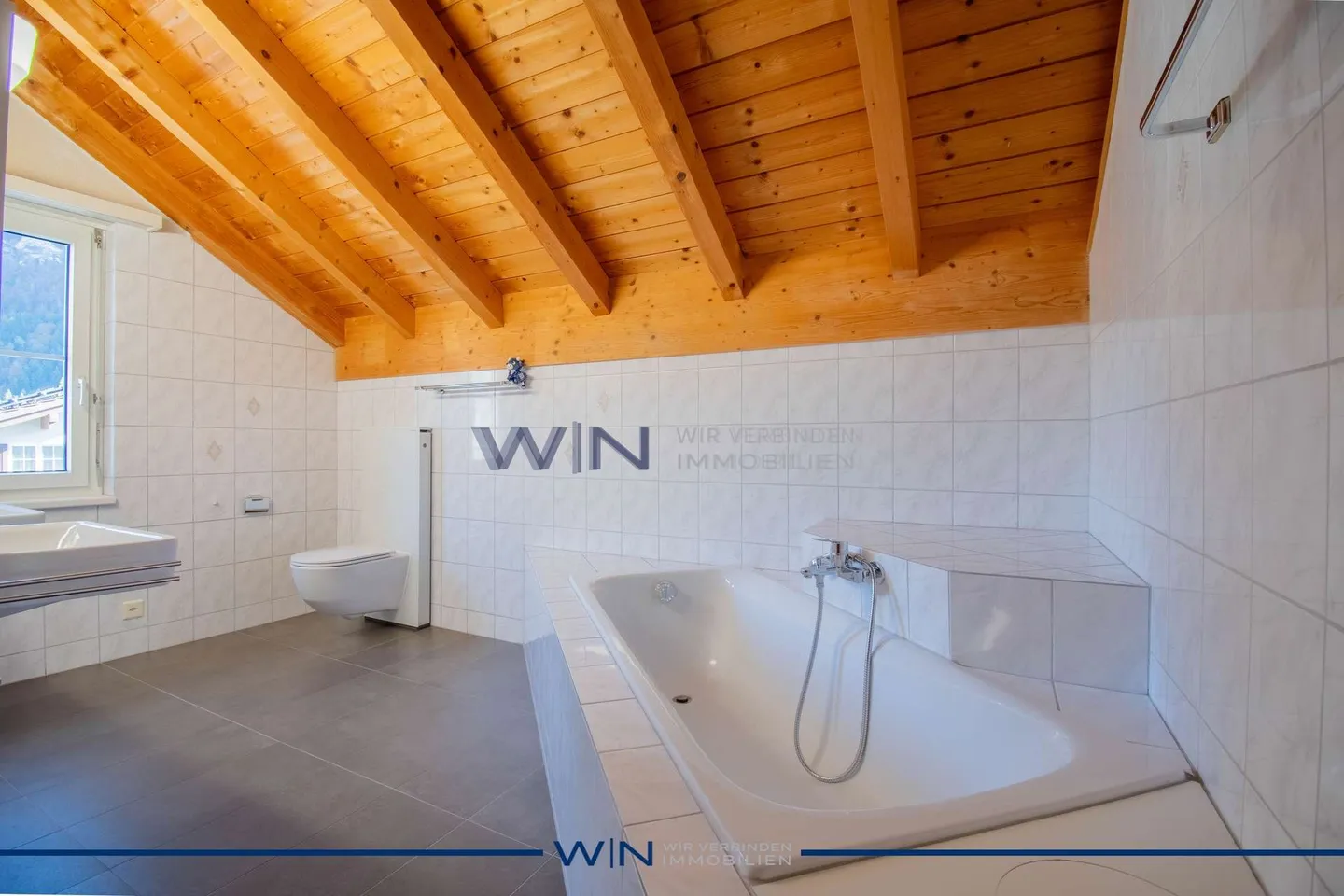 Happy-Family x3 - Photo 12 of 12