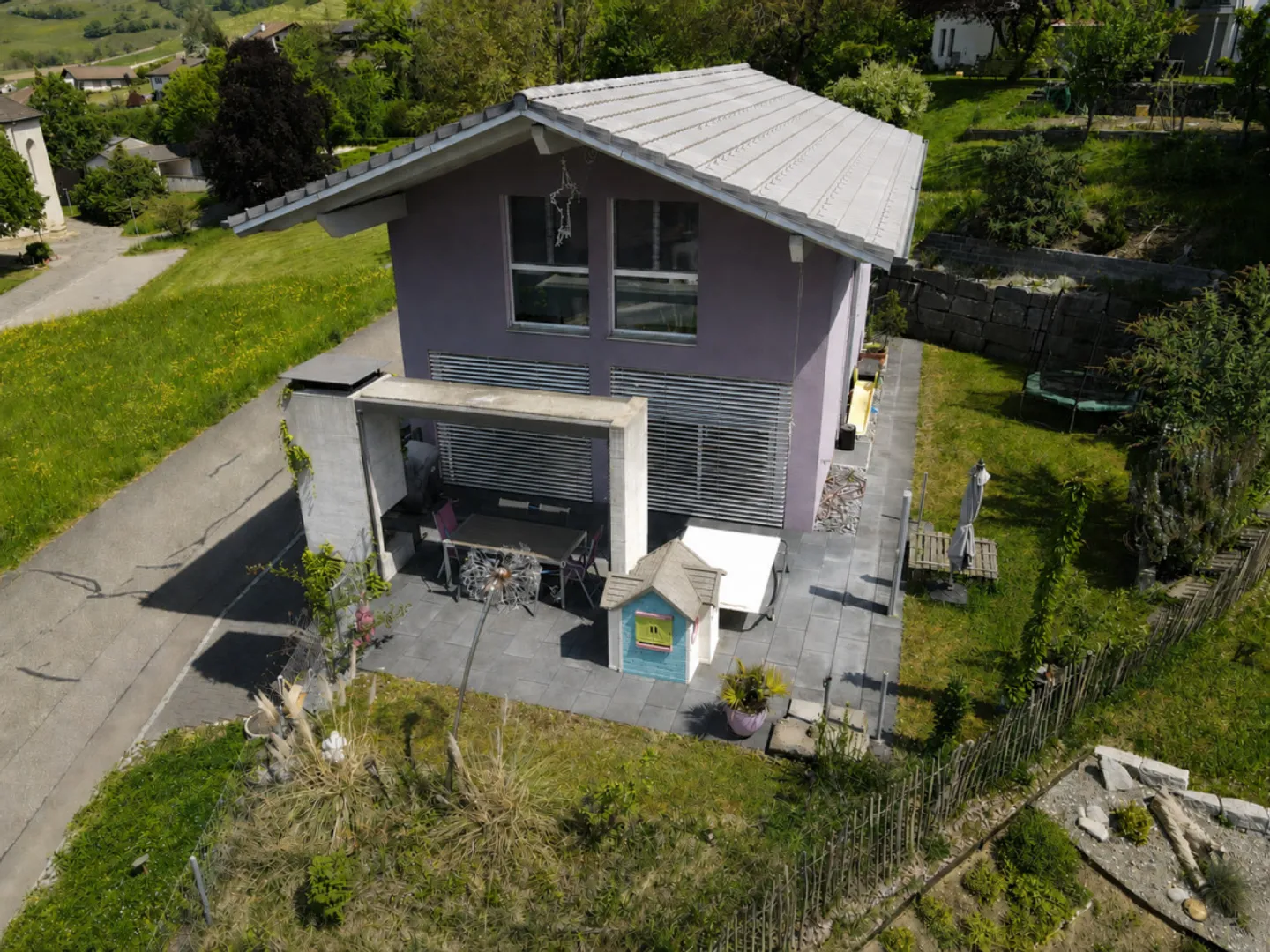 Charmantes Einfamilienhaus - Foto 2 von 14