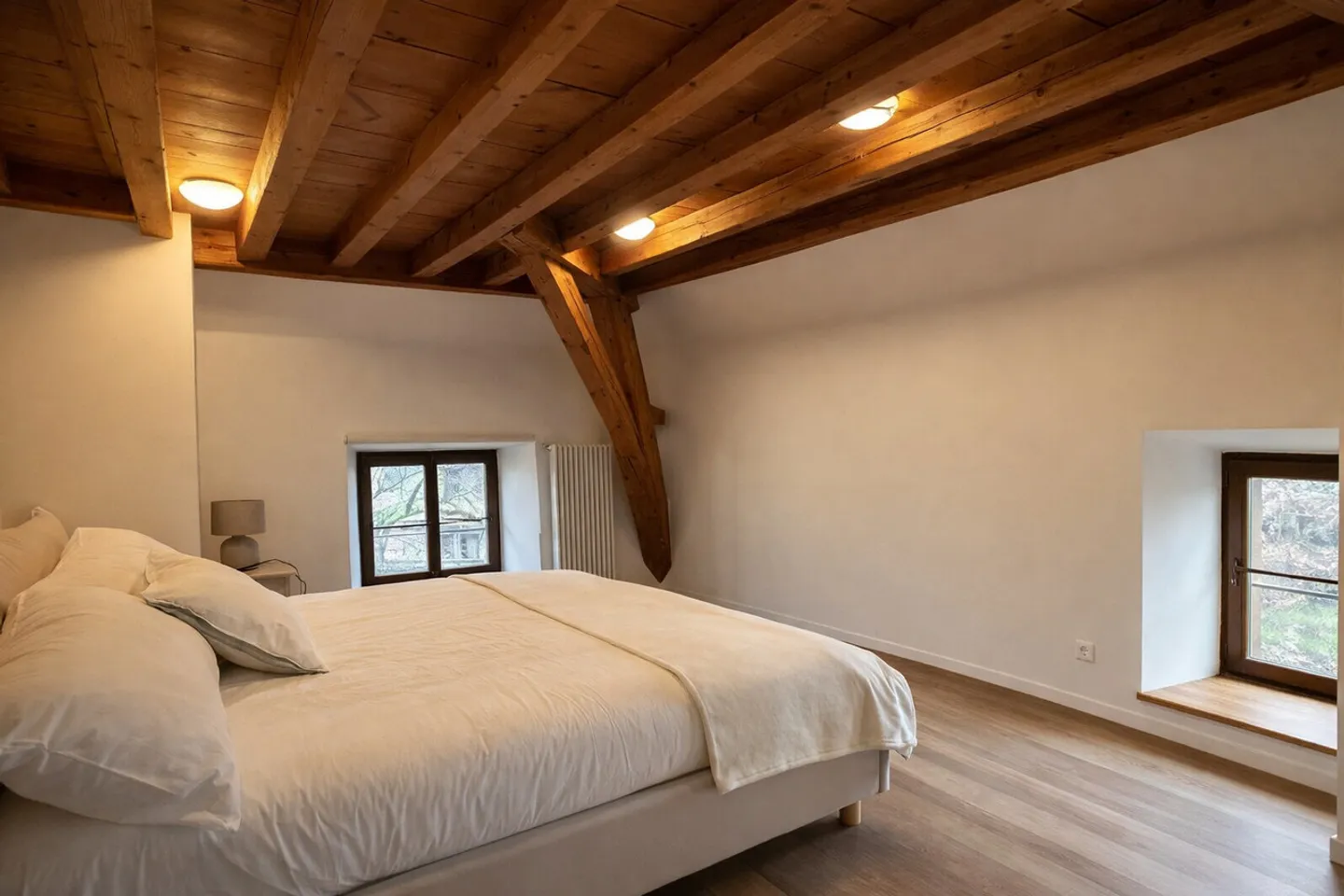Charmante Villa mit Seeblick - Foto 7 von 13