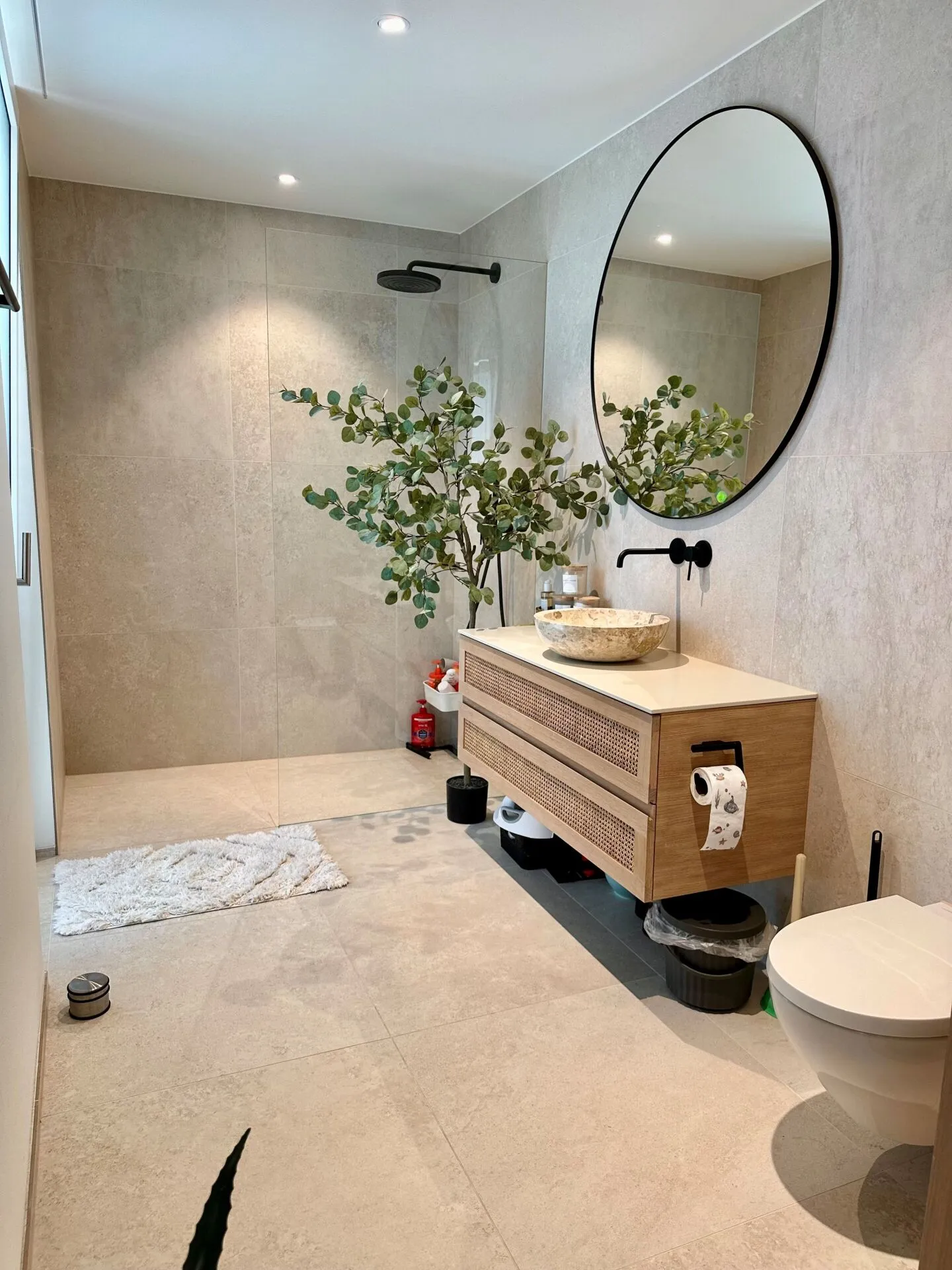 Exclusive 4.5-room condominium - Light, style, and living comfort at the highest level - Photo 12 of 15