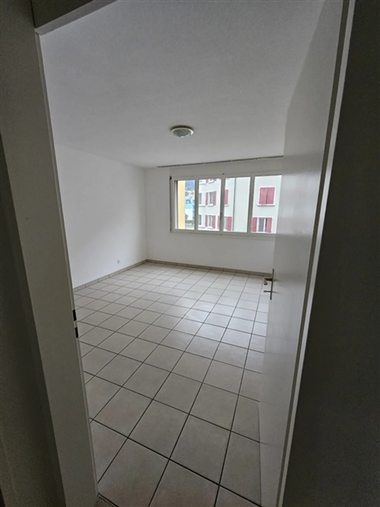 Attraktive 3.5-Zimmerwohnung an der Jurastrasse in Biel - Foto 4 von 7