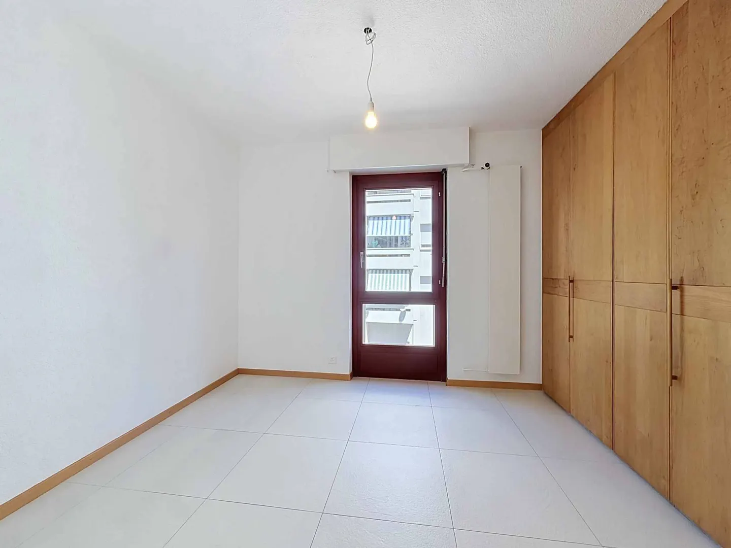 Appartamento luminoso 4 locali con balconi - Foto 7 di 10