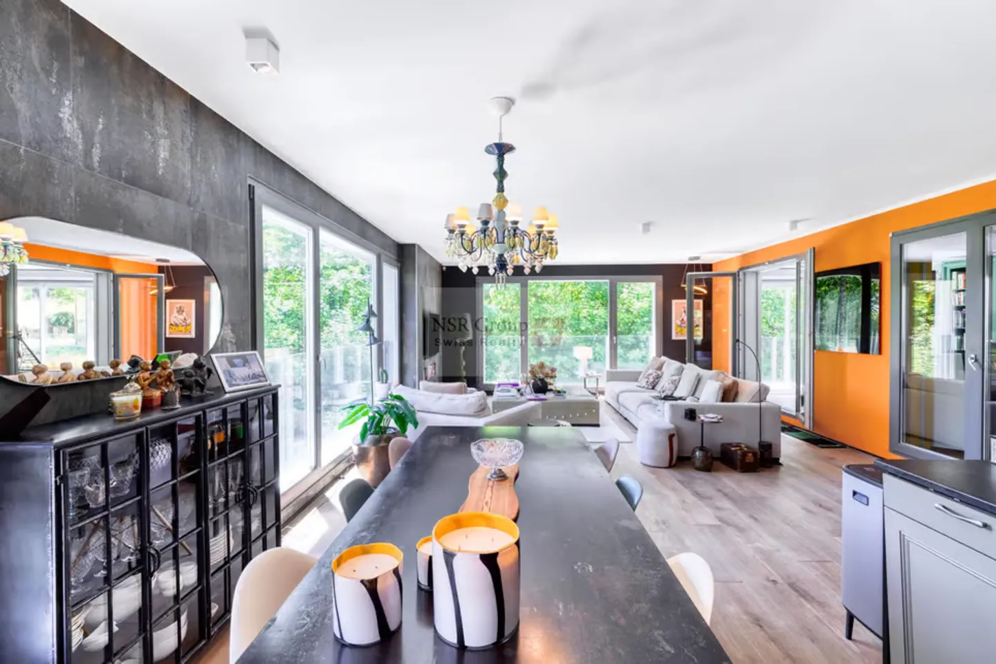 Spacious 5-room contemporary apartment with two parking spaces - Exclusive - Photo 3 of 12