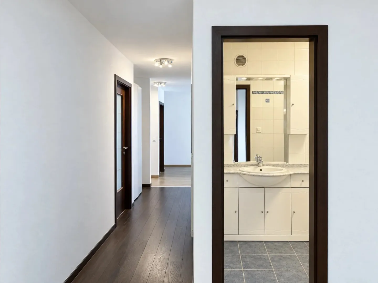 Appartement spacieux à Montreux - Photo 12 sur 16