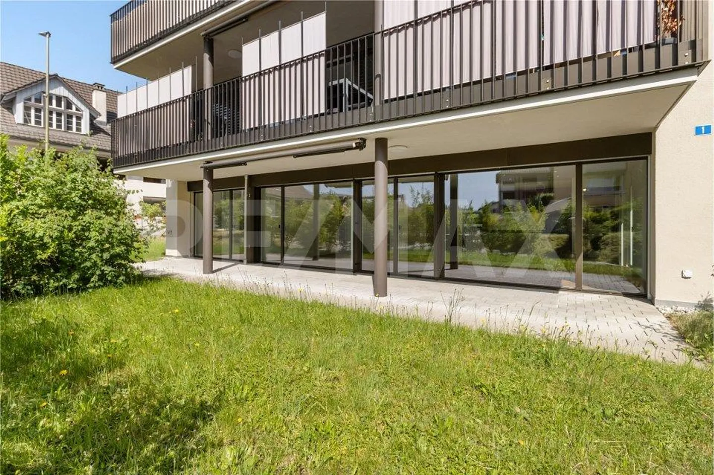 Appartamento giardino 2 ½ locali, luminoso, moderno e con grande patio - Foto 6 di 12