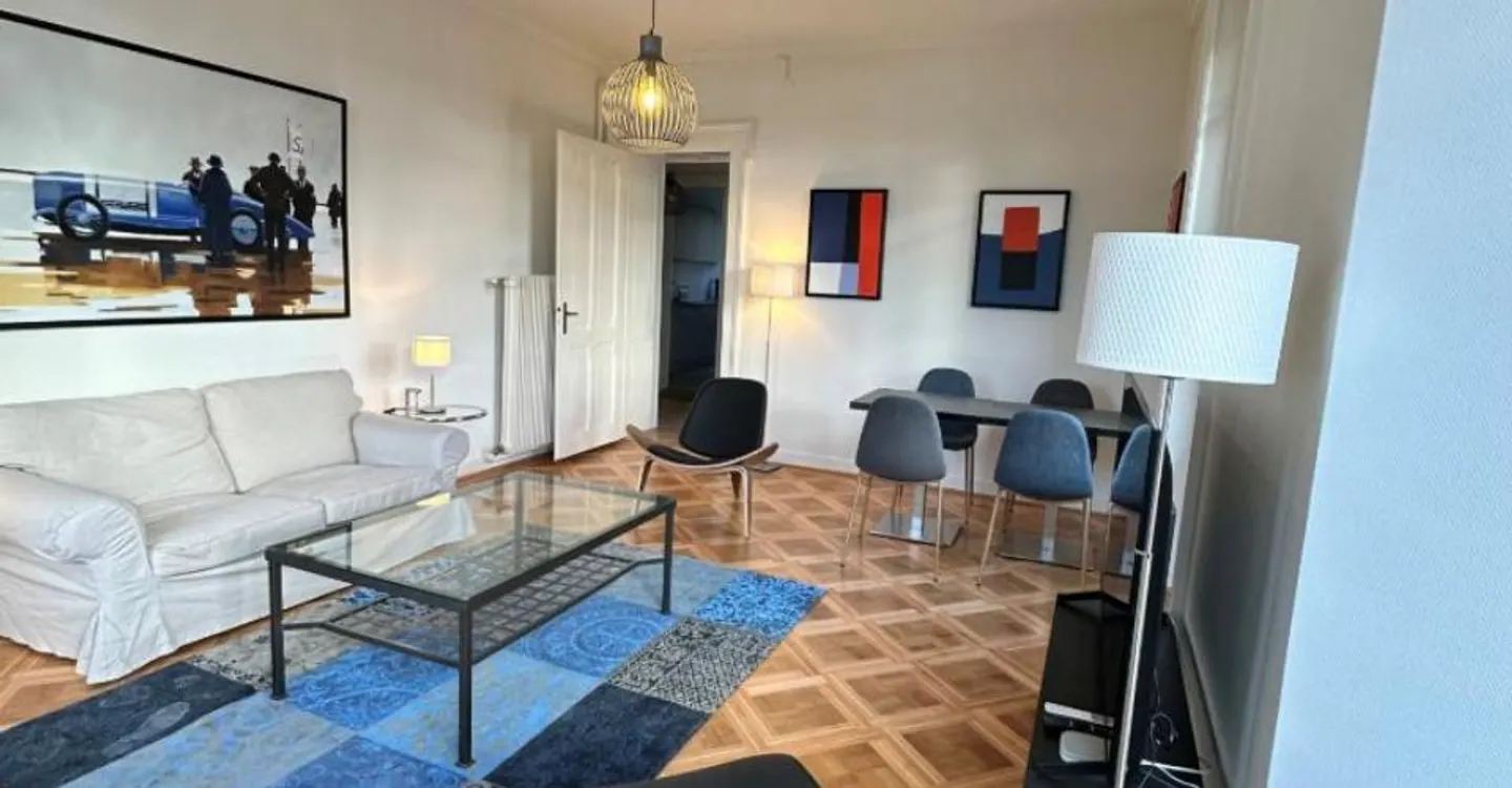 Appartement Charmant avec Vue sur le Lac - Photo 7 sur 7