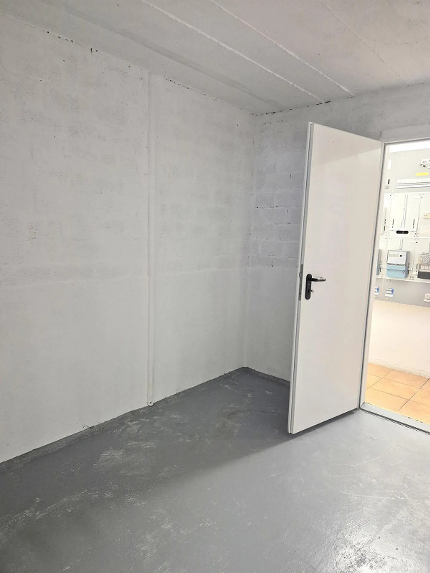 Praktischer Lagerraum - Foto 2 von 2