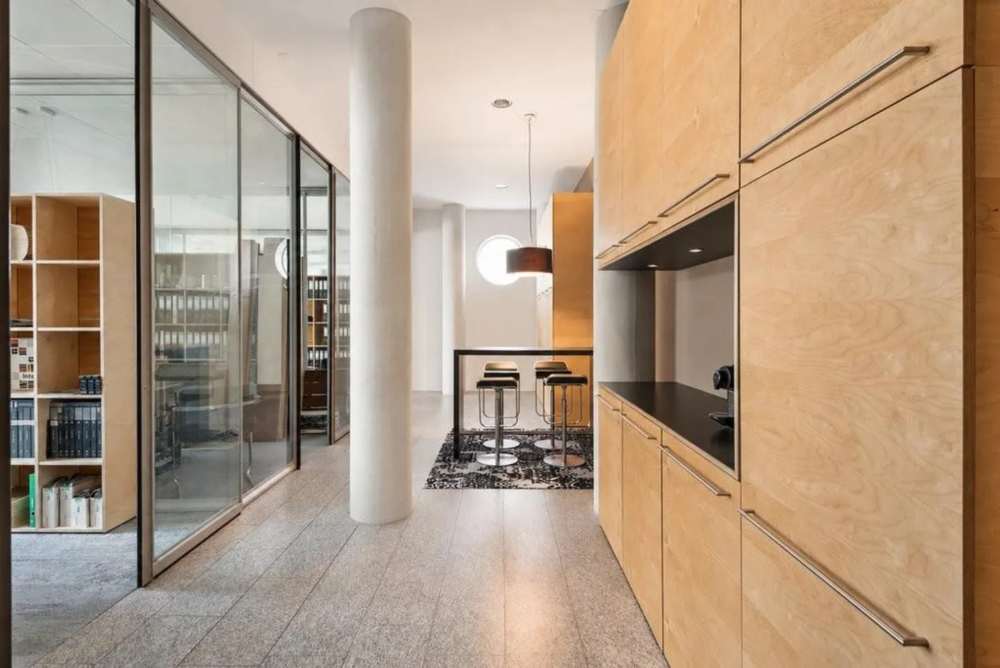 Light-Filled Offices with High-Quality Finish - Photo 1 of 9