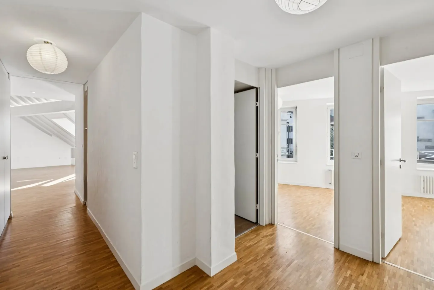 Charming Duplex Apartment in Geneva - Photo 6 of 15
