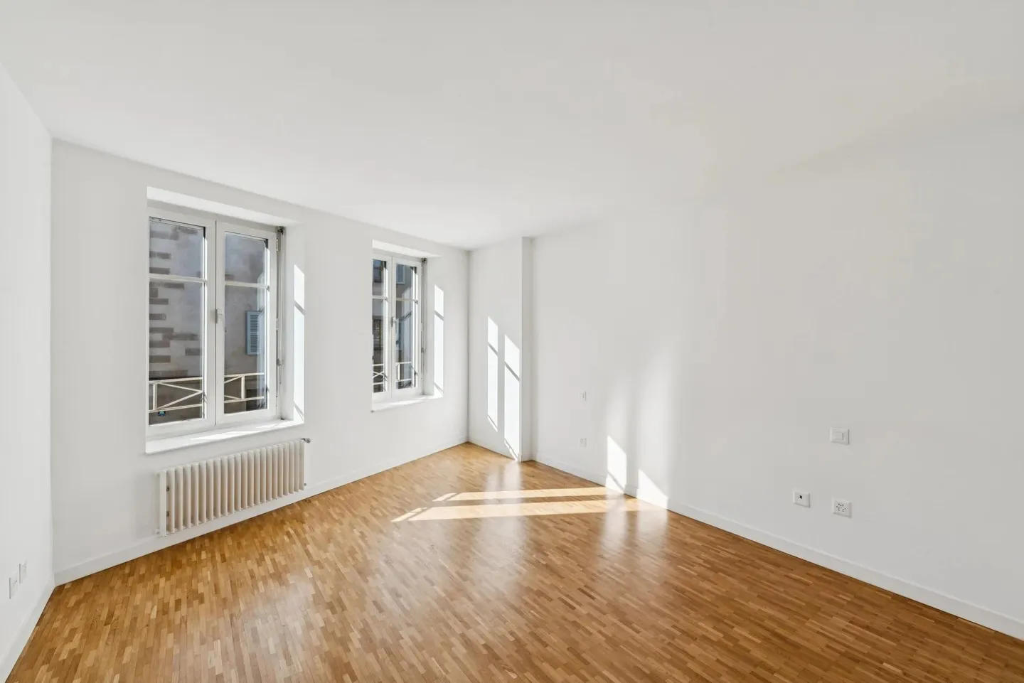 Charming Duplex Apartment in Geneva - Photo 8 of 15