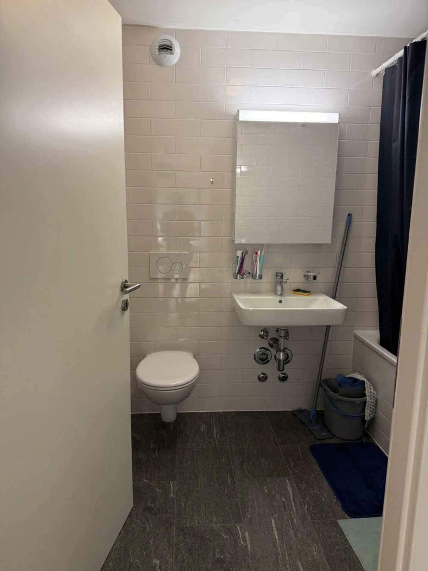 Appartement moderne à Lausanne - Photo 3 sur 8