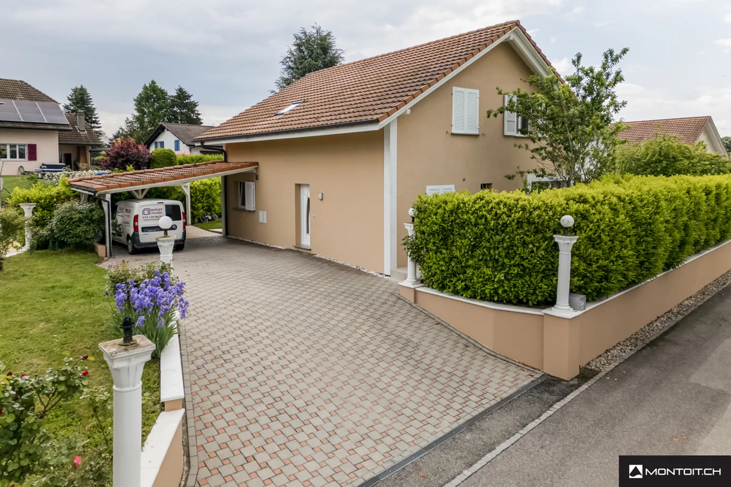 Sévaz, in vendita, casa unifamiliare di 160 m2, terreno di 713 m2! - Foto 2 di 11