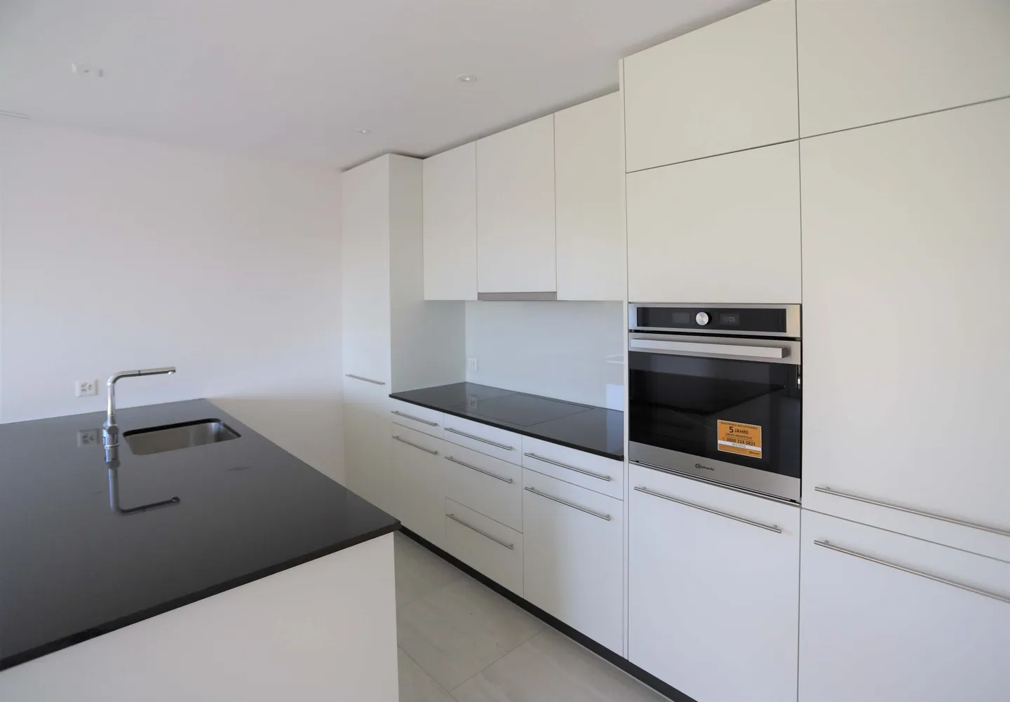 Maison moderne pour des heures confortables - Photo 2 sur 7