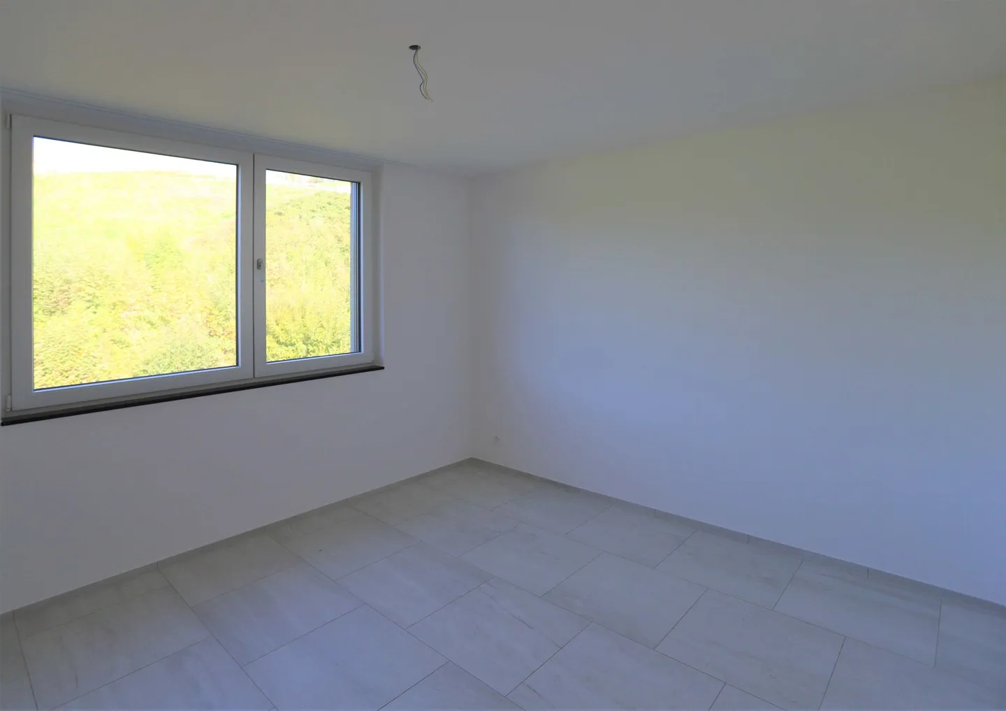 Maison moderne pour des heures confortables - Photo 3 sur 7