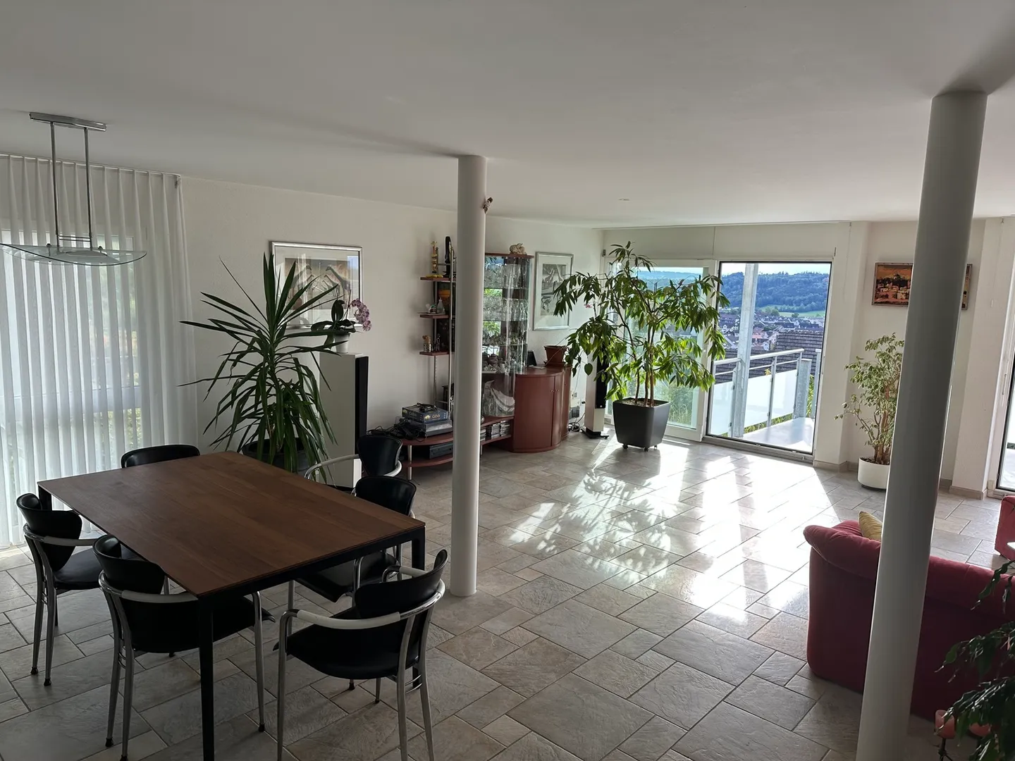 Einfamilienhaus mieten - Foto 1 von 10