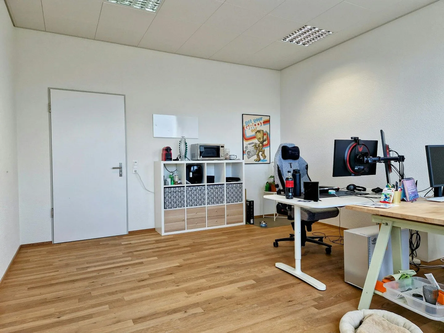Versatile Practice & Commercial Space in Burgdorf - Photo 2 of 3