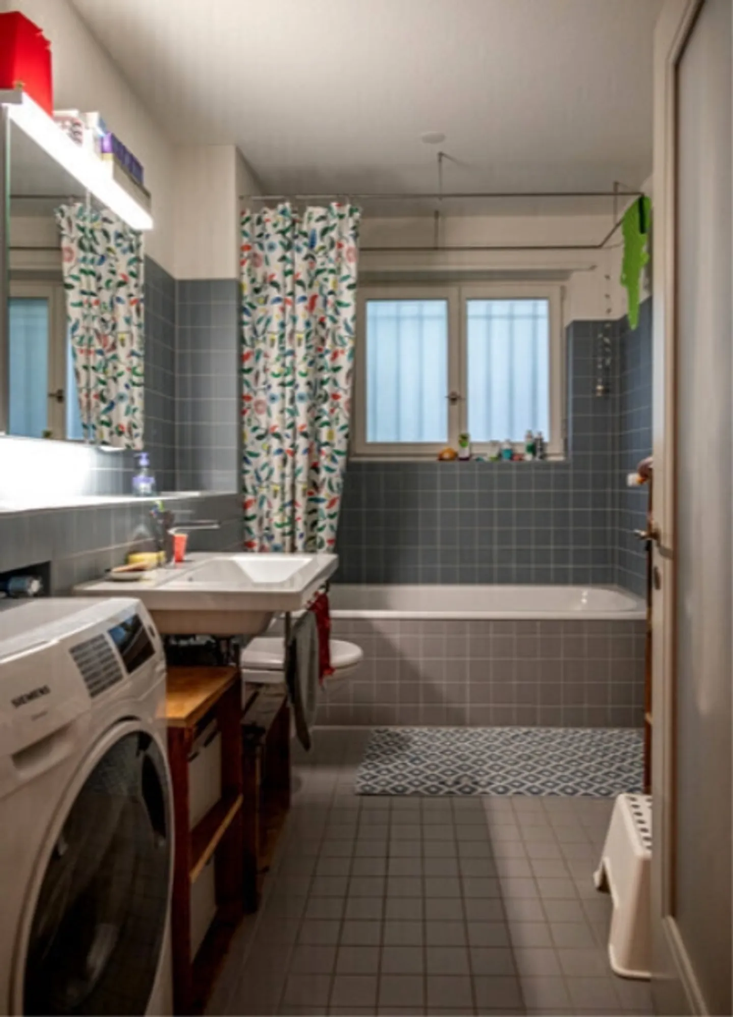 3½ STANZA APPARTAMENTO A ZURIGO - DISTRETTO 7 HOTTINGEN, ARREDATO, TEMPORANEO - Foto 5 di 8