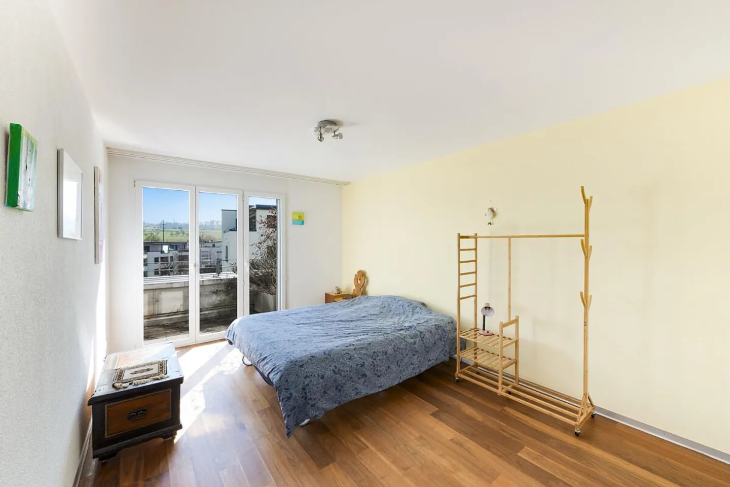 Winterthur Seen: Penthouse apartment with spacious terrace and panoramic view - Photo 3 of 6