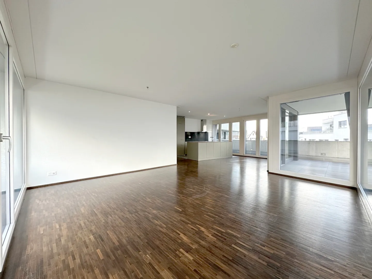 La tua nuova oasi di benessere in una posizione residenziale ideale! - Foto 4 di 9