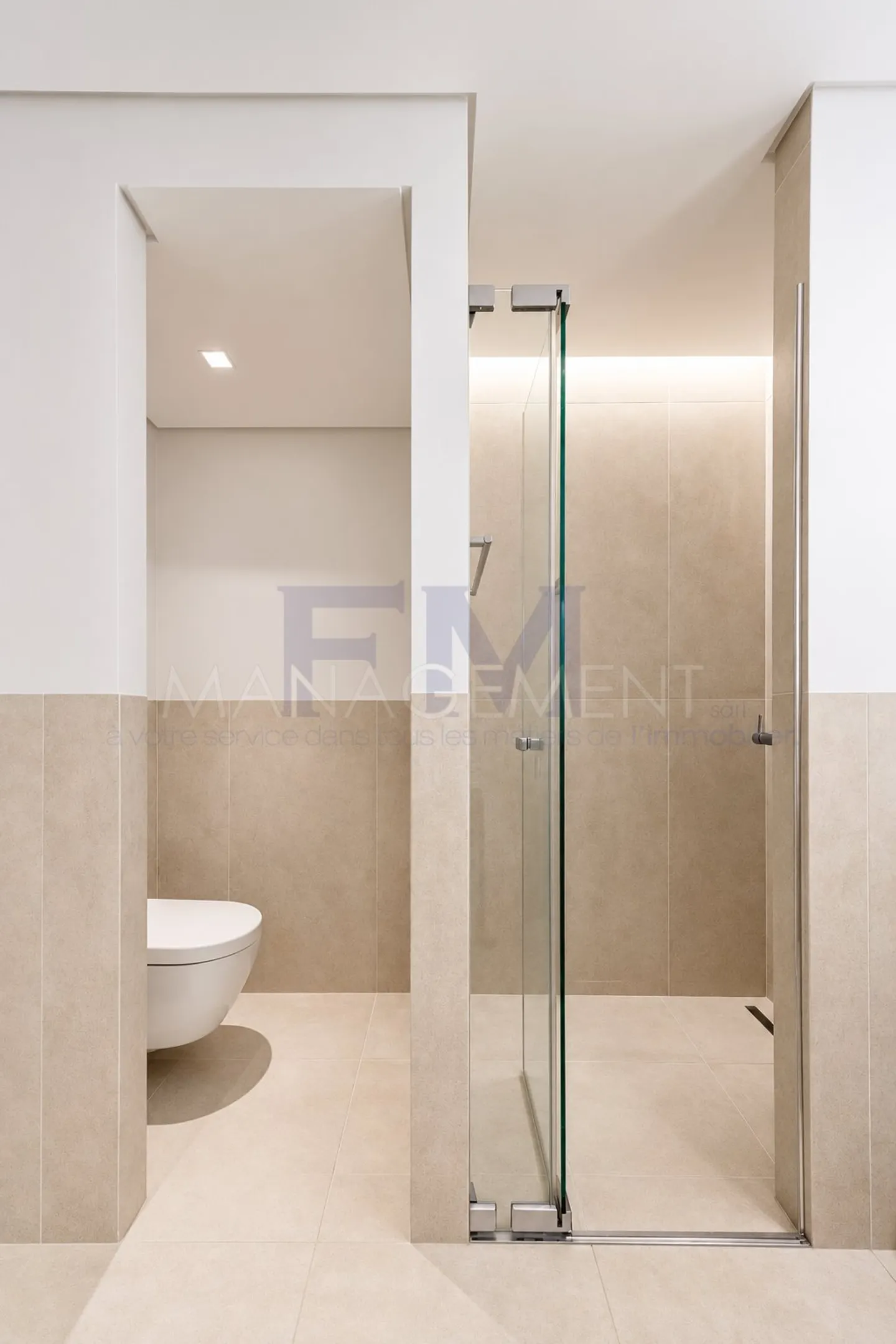 Luxury Duplex Apartment with Garden - Photo 19 of 42