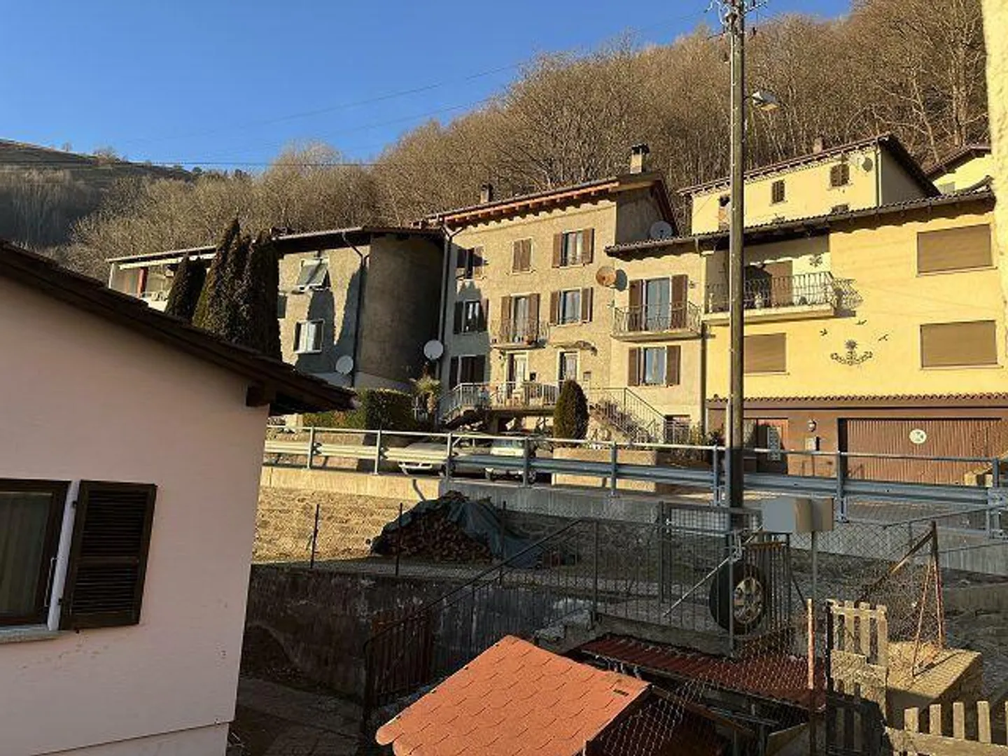 Casa singola in affitto - Foto 26 di 33