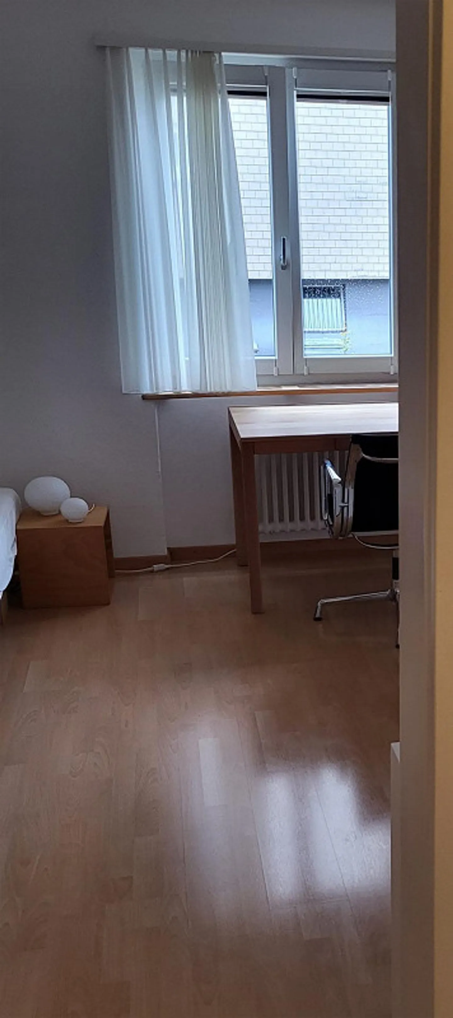 Louer une chambre dans un appartement partagé à Bäch - Photo 1 sur 1
