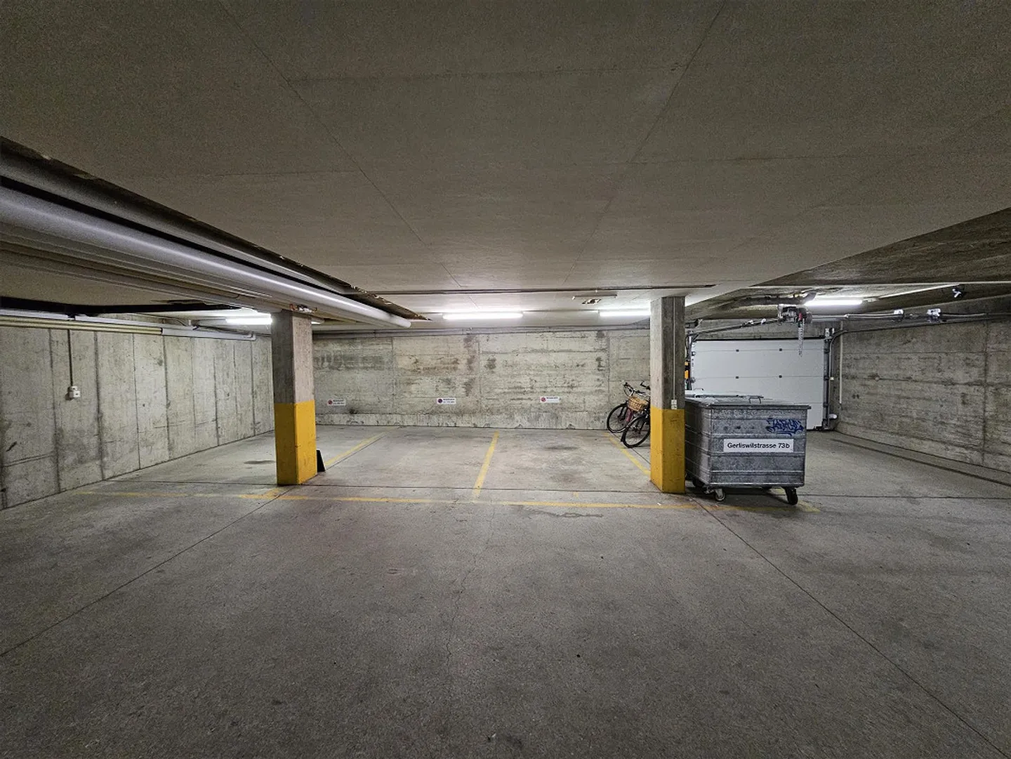 Posto auto - Foto 2 di 2