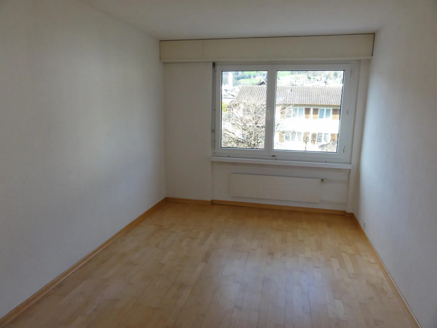 Appartement ensoleillé et spacieux dans un endroit calme - Photo 10 sur 17
