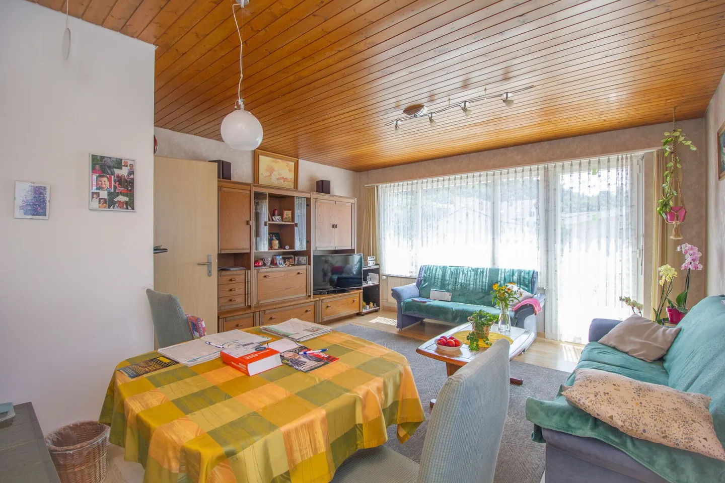 Geräumiges Familienhaus in Uerkheim - Foto 8 von 18