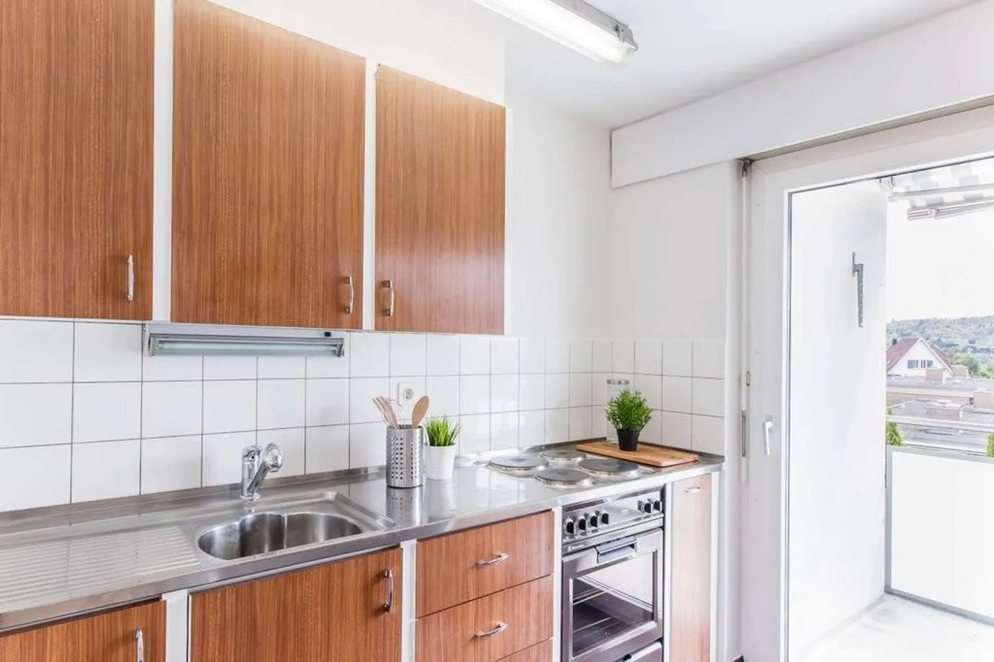 Living without street noise! - Photo 6 of 7