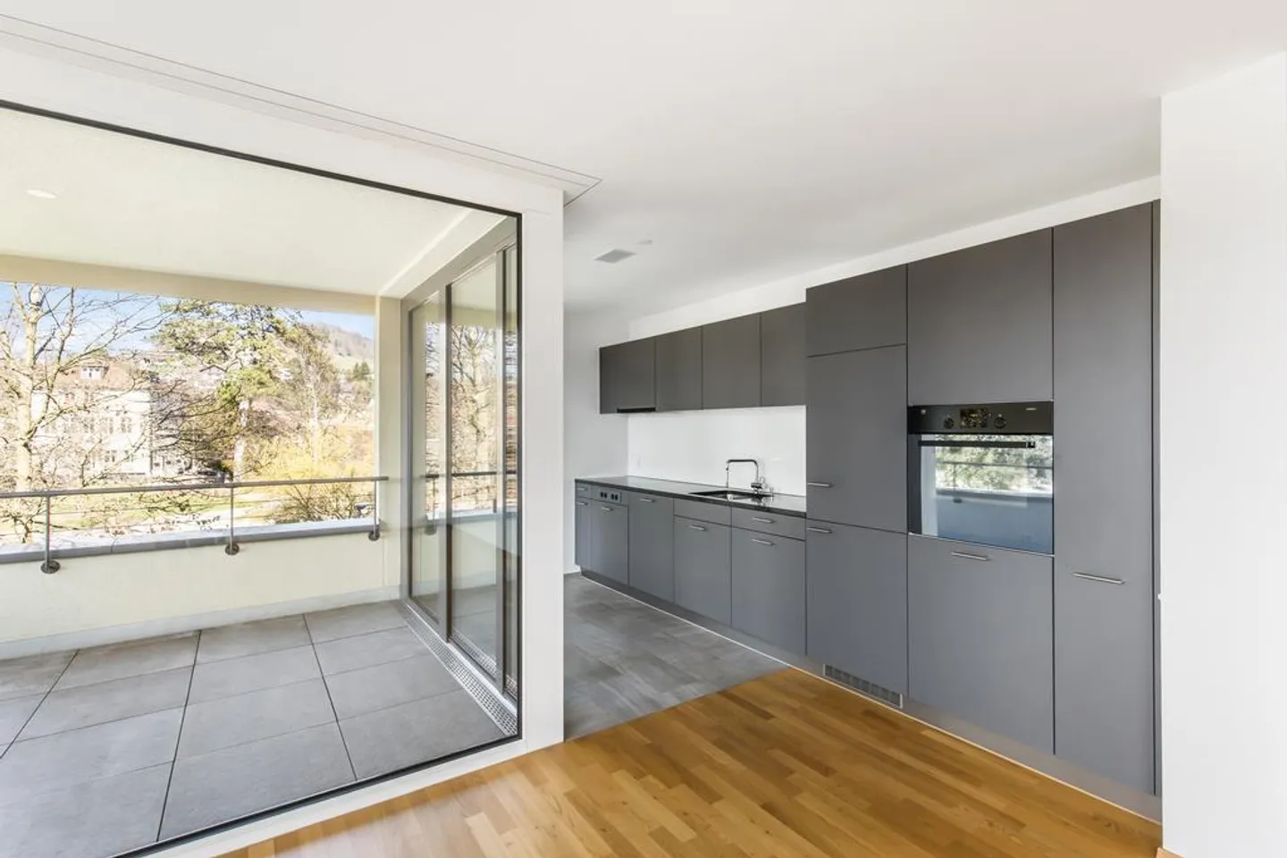 casa di riposo Luminoso e moderno in Gelterkinden - Foto 2 di 8