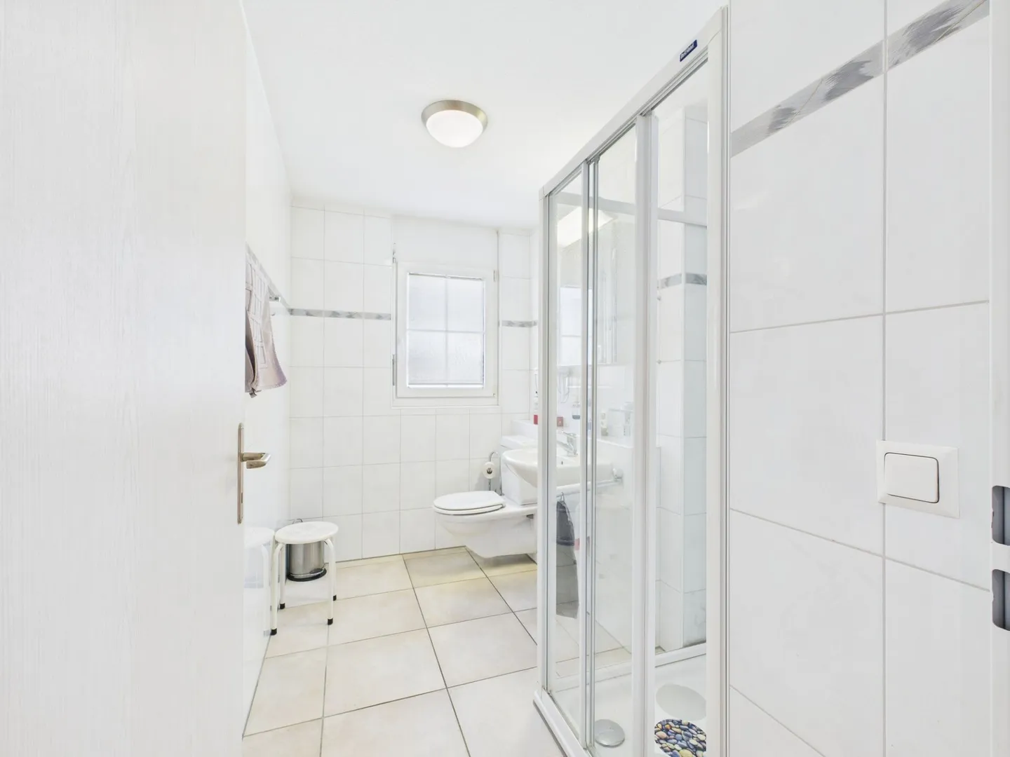 Freie Sicht, sehr sonnig und zentral - Foto 9 von 11