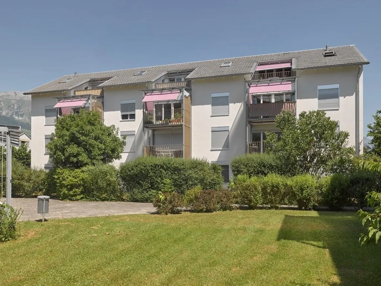 Gepflegte Wohnung für naturverbundene Menschen - Foto 2 von 8