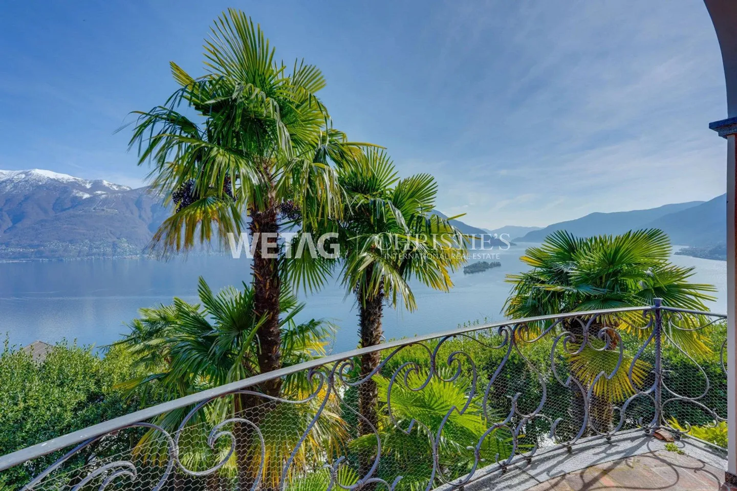 Mediterranean Villa with Outdoor Pool & Panoramic View, also ideal as a Holiday Residence, for sale in Ronco sopra Ascona - Photo 12 of 13