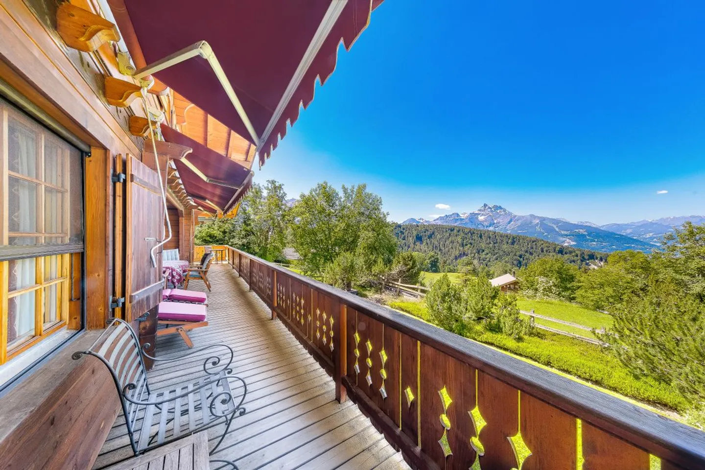 Chalet Shangri-La in Arveyes - Photo 7 of 13