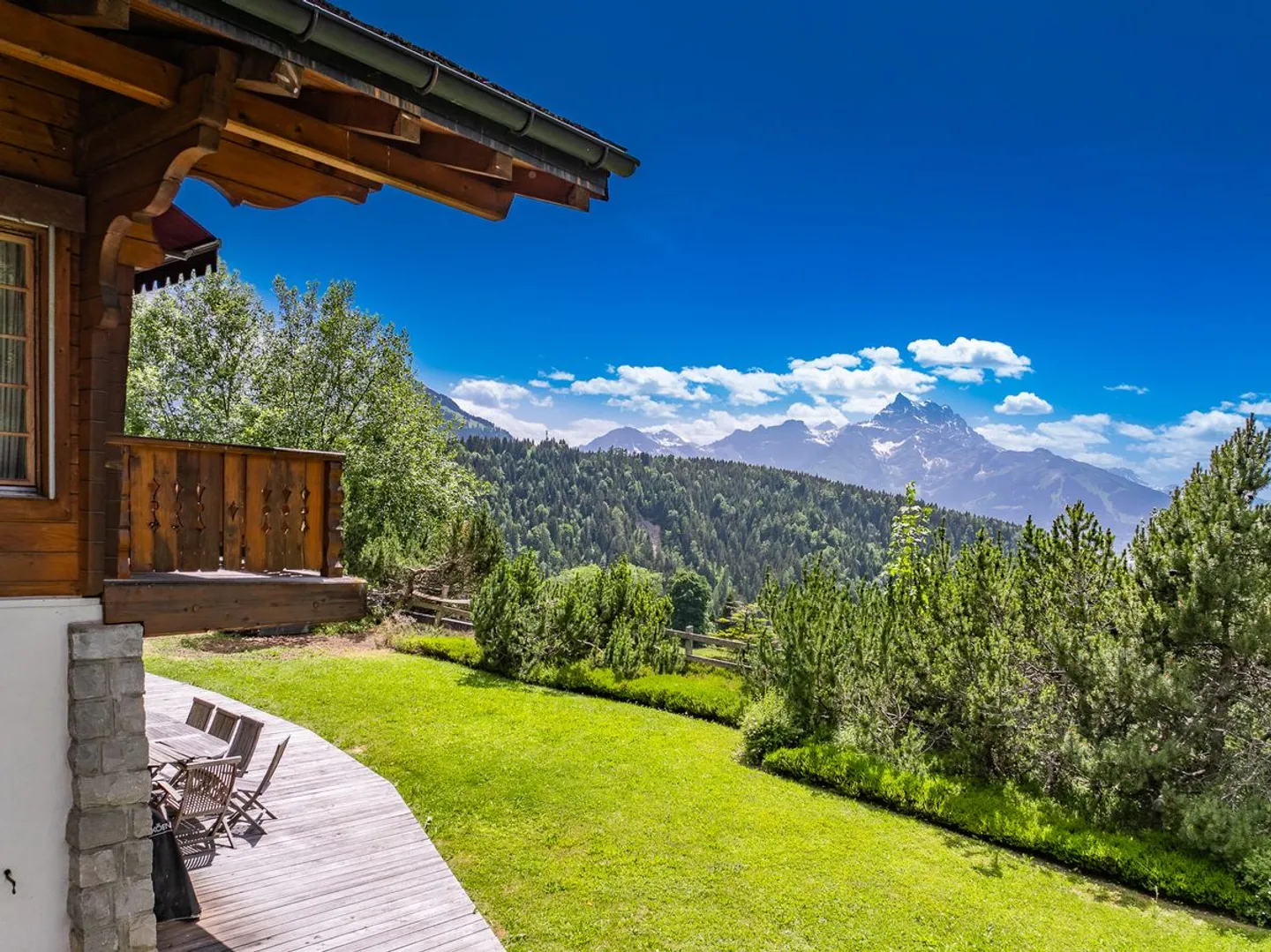 Chalet Shangri-La in Arveyes - Photo 8 of 13